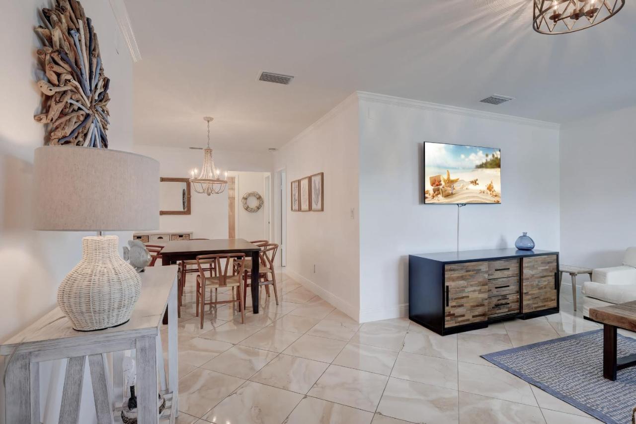 Pool Home Super Close To Vanderbilt Beach Naples Luaran gambar