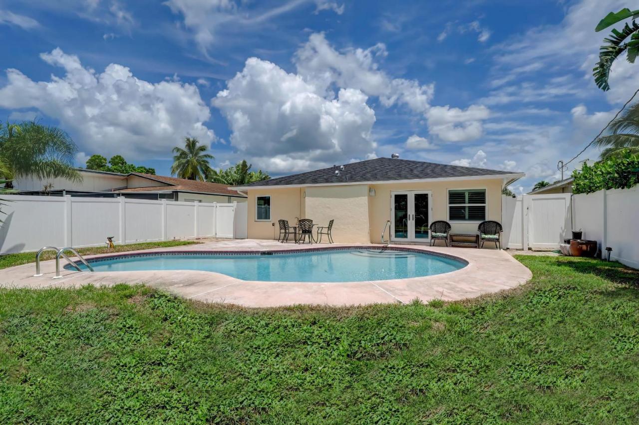 Pool Home Super Close To Vanderbilt Beach Naples Luaran gambar
