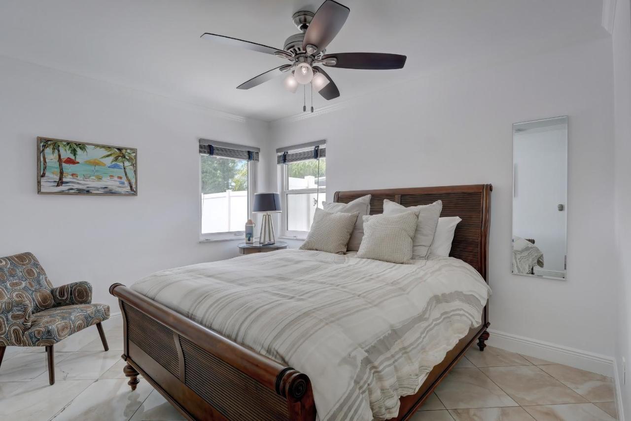 Pool Home Super Close To Vanderbilt Beach Naples Luaran gambar